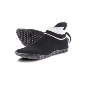 Sneaker barefoot shoes in black with white trim.