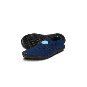 Leguanito Scio barefoot shoes in blue for kids.